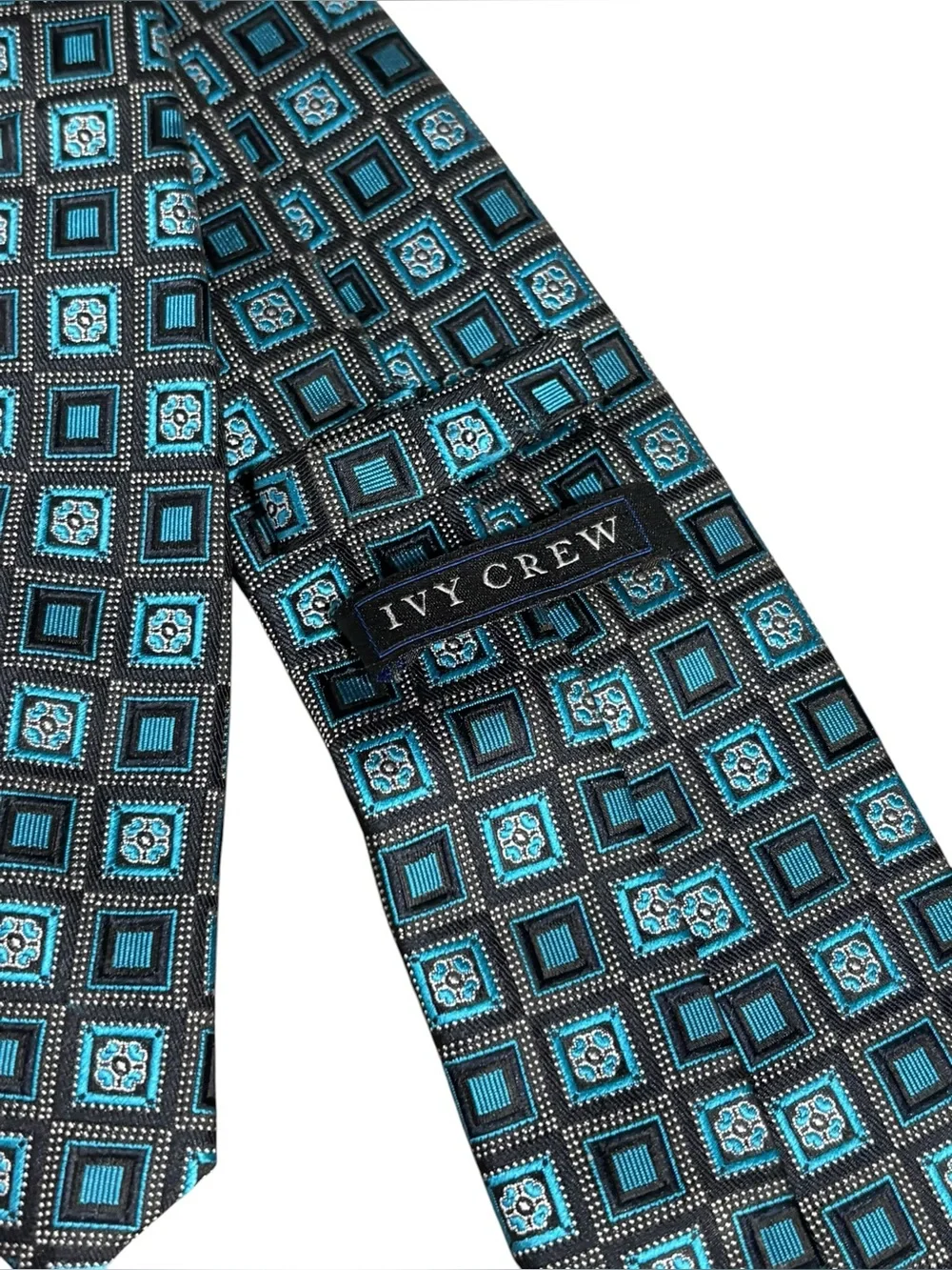 Ivy Crew Blue Geometric Necktie